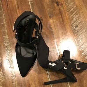 Liliana Black heels